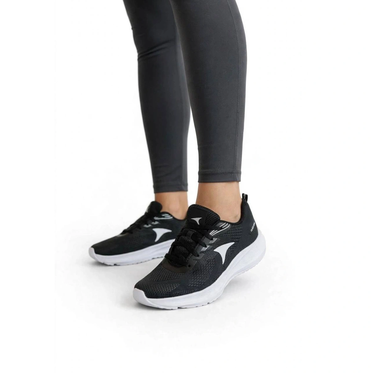 Tênis Feminino Academia Preto Corrida Caminhada Treino Confortável Leve - Preto - Imagem 4