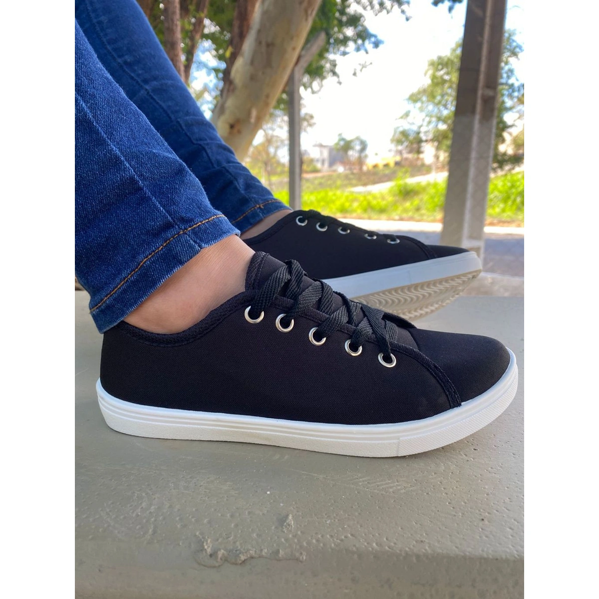 Tênis Casual Feminino Leve e Confortável - Preto - Imagem 5
